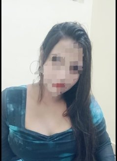 Cam Session with face & real meet - escort in Hyderabad Photo 2 of 5