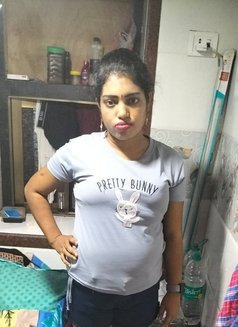 Cam Session with face & real meet - escort in Hyderabad Photo 5 of 5