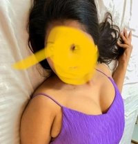 CAM SESSIONS & REAL MEET - escort in Mumbai Photo 1 of 3