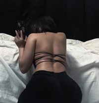 Cam Show and Outcall (Gfe) - Agencia de putas in Kathmandu