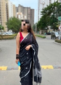 Cam Show and Real meet - escort in Hyderabad Photo 3 of 4