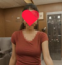Lets do 🦋(cam & meet) sex chat 🤤 - puta in Hyderabad Photo 2 of 3