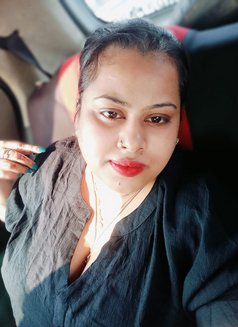 Cam Show and Real Meeting - escort in Kochi Photo 1 of 2