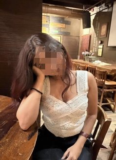 Real meet and cam show - escort in Bangalore Photo 2 of 4