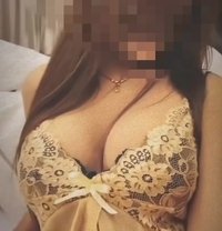 Cam Show or real meet - puta in Kolkata