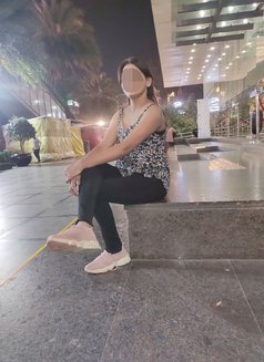 Cam show & real meet (independent) - puta in Lucknow Photo 3 of 5