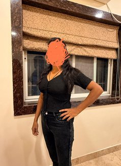 Cam show & meet - puta in Chennai Photo 1 of 1