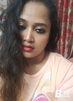 Cam show & meet - puta in Visakhapatnam Photo 2 of 2
