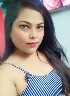 Cam Show Meet - puta in Dehradun, Uttarakhand Photo 1 of 2