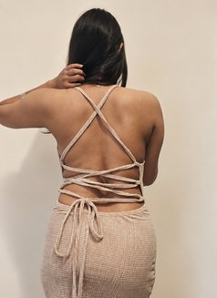 Annal Dusky queen - escort in Noida Photo 1 of 4