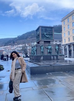 CAM SHOW ONLY. Not in india - escort in Hyderabad Photo 21 of 22