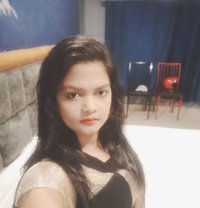 Anuska Cam Show & Real Meet - puta in Hyderabad