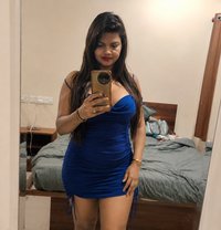 Anuska Cam Show & Real Meet - puta in Hyderabad