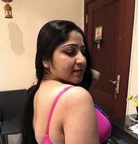 Cam Show & Real Meet - puta in Pune