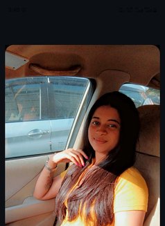 Cam Show & Real Meet Independent Girl - escort in Mumbai Photo 2 of 4
