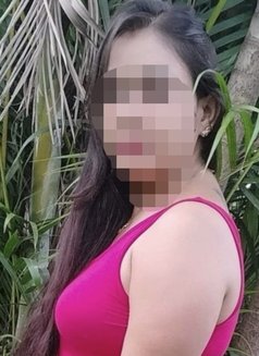 Cam show & real meet - puta in Bangalore Photo 3 of 5