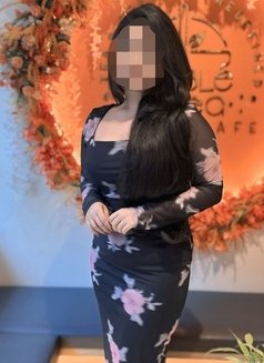 Cam show & real meet - escort in Bangalore Photo 5 of 5