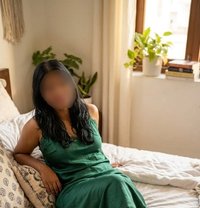 Cam show & real meet - escort in Hyderabad Photo 2 of 2