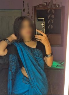 ️‍🩹🥀Cam Show & Real Meet 🥀 - puta in Ahmedabad Photo 1 of 1
