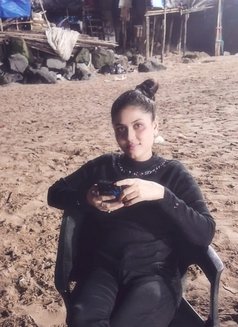 Cam Show & Real Meet(monika Independent) - puta in Mumbai Photo 1 of 4