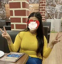 (Cam Show & Sex chat) Real Meet - puta in Ahmedabad Photo 5 of 5