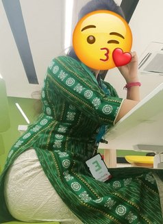Your bhabhi real❣️Cam show sex chet - escort in New Delhi Photo 1 of 5