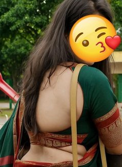 Your bhabhi real❣️Cam show sex chet - escort in New Delhi Photo 3 of 5
