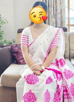 Your bhabhi real❣️Cam show sex chet - escort in New Delhi Photo 4 of 5