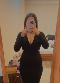 Cam Show With Face & Meeting - puta in Kolkata Photo 2 of 4