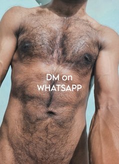 Cam Suren - Acompañantes masculino in Bangalore Photo 8 of 9