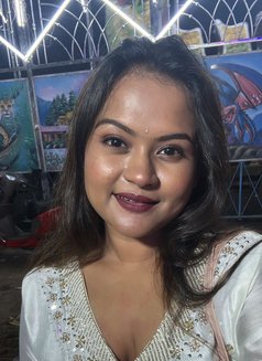 Cam With Real Availability - puta in Kolkata Photo 5 of 5