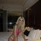 Camellia Barbie blonde - Transsexual escort in Jeddah