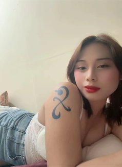 Camellia Ladyboy Philippines π΅π - Transsexual escort in Abu Dhabi Photo 2 of 6