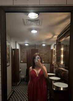 Camellia Lb Full service cum🇵🇠- Transsexual escort in Abu Dhabi Photo 7 of 7