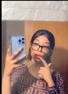 Camila - escort in Noida Photo 4 of 6