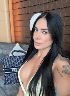 Camila - escort in Dubai Photo 5 of 6