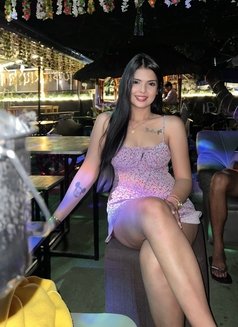 Camila - escort in Manila Photo 17 of 18