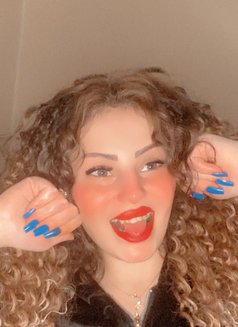 Camila - masseur in Ajmān Photo 8 of 9