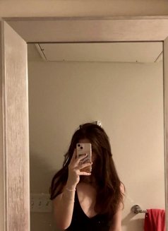 Camila - escort in Bangkok Photo 4 of 5