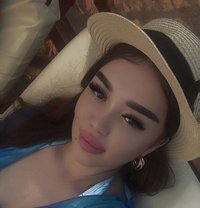 Camila - escort in Muscat