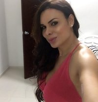 Camila - Transsexual dominatrix in Dubai