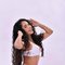 Camilla 19y, Sexy Petite Mexican - puta in Dubai Photo 3 of 7