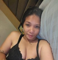 Camilla - escort in Makati City