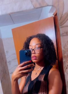 Camilla Greater Noida - escort in Noida Photo 7 of 8
