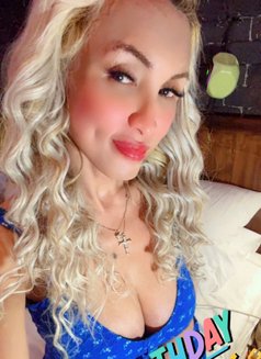 Camilla I’m the mistress of fantasy - Transsexual escort in Bangkok Photo 26 of 26