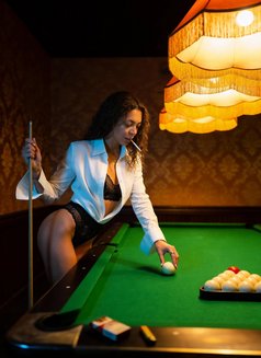 Camilla - independent Model - escort in Dubai Photo 3 of 11