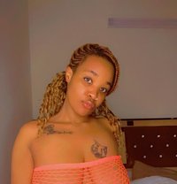 Camilla Just Landed in Amman Jordan city - escort in Amman