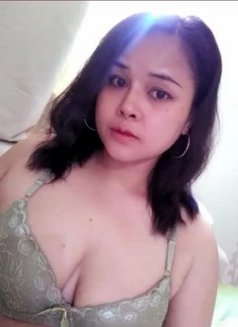 Camilla 🇹🇭 - escort in Muscat Photo 5 of 7