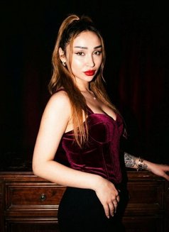 Camilla - escort in Bangkok Photo 7 of 12
