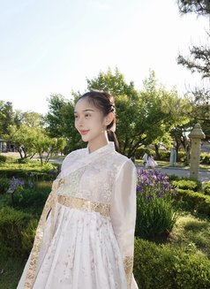 Camilla your newest girl in town - escort in Seoul Photo 25 of 28